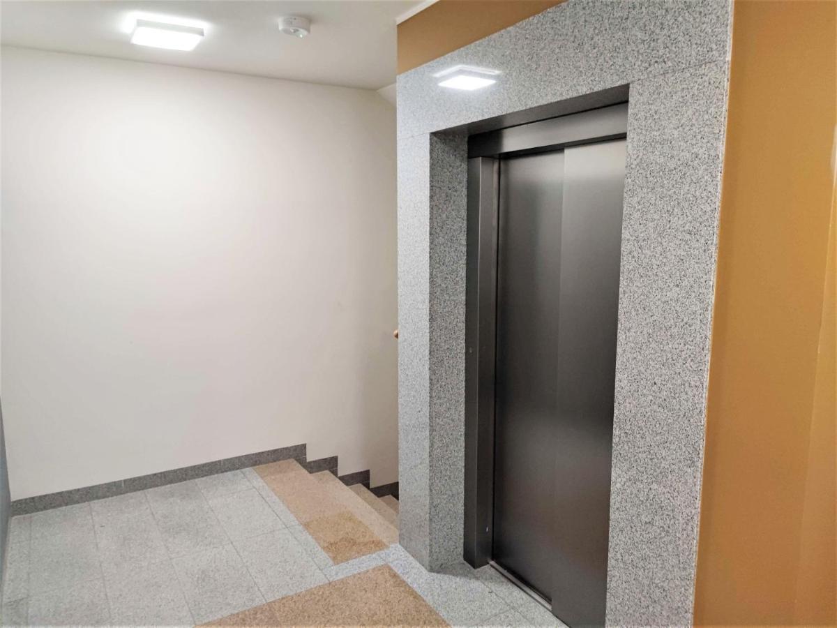 Apartment Super Centrum Szymborskiej 2 Z Parkingiem Podziemnym Luna *
