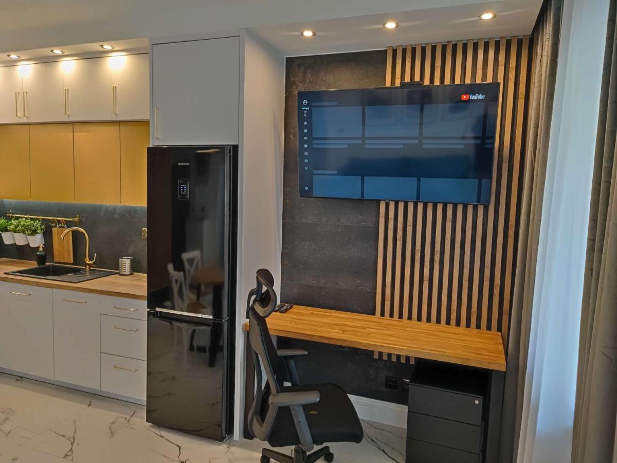 Super Centrum Szymborskiej 2 Z Parkingiem Podziemnym Luna Apartment