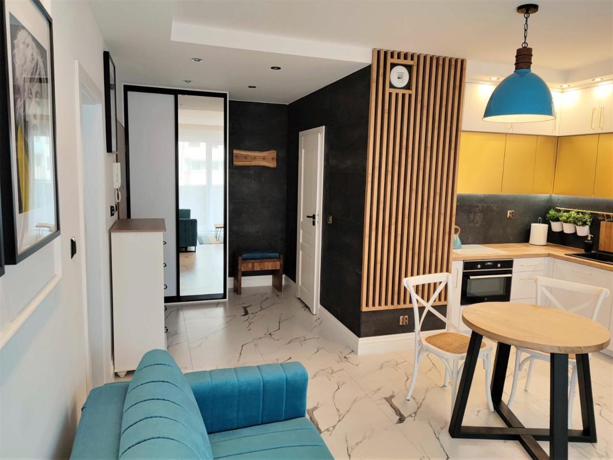 Super Centrum Szymborskiej 2 Z Parkingiem Podziemnym Luna Apartment